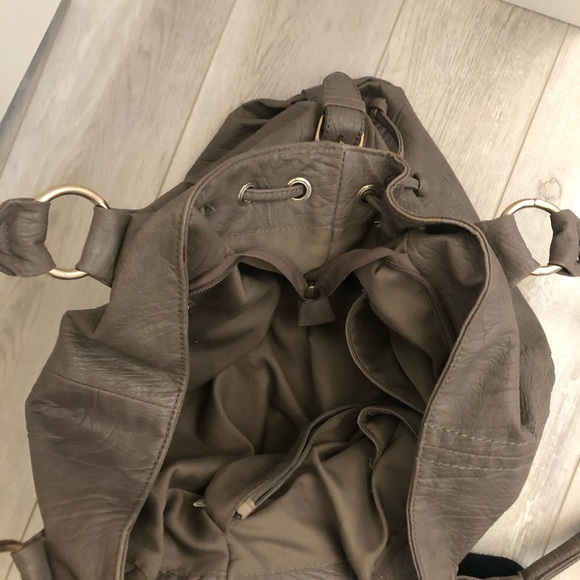 Large gray purse - Picture 4 of 5